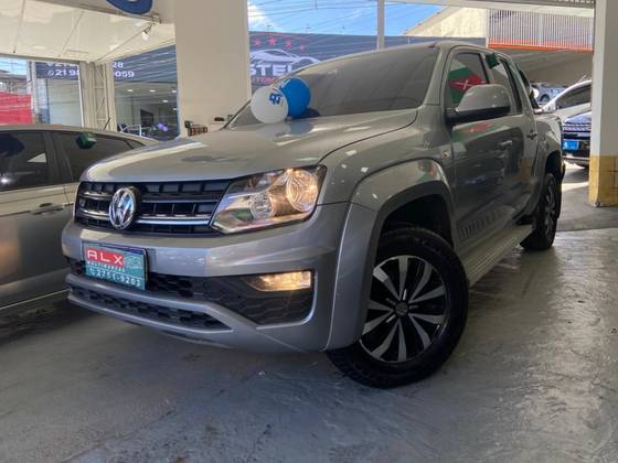 VOLKSWAGEN AMAROK 3.0 V6 TDI DIESEL COMFORTLINE CD 4MOTION AUTOMÁTICO VOLKSWAGEN AMAROK 3.0 V6 TDI DIESEL COMFORTLINE CD 4MOTION AUTOMÁTICO